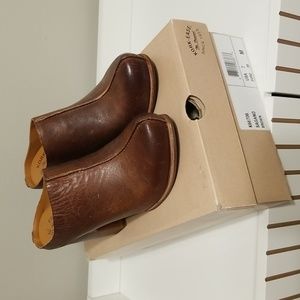 Kork-EaseSagano Leather Block Heel Mules